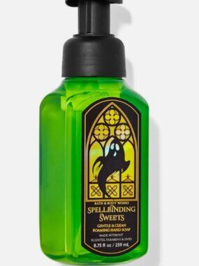 Bath & Body Works Spellbiding Sweets Gentle & Clean Foaming Hand Soap